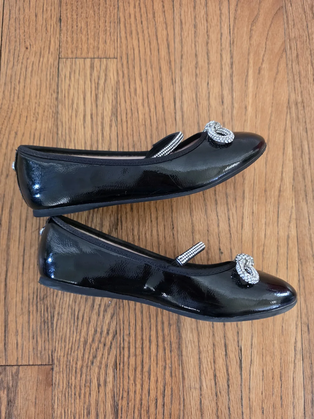 Nina Black Patent Girls' Mary Janes with Rhinestone Bow Size 13